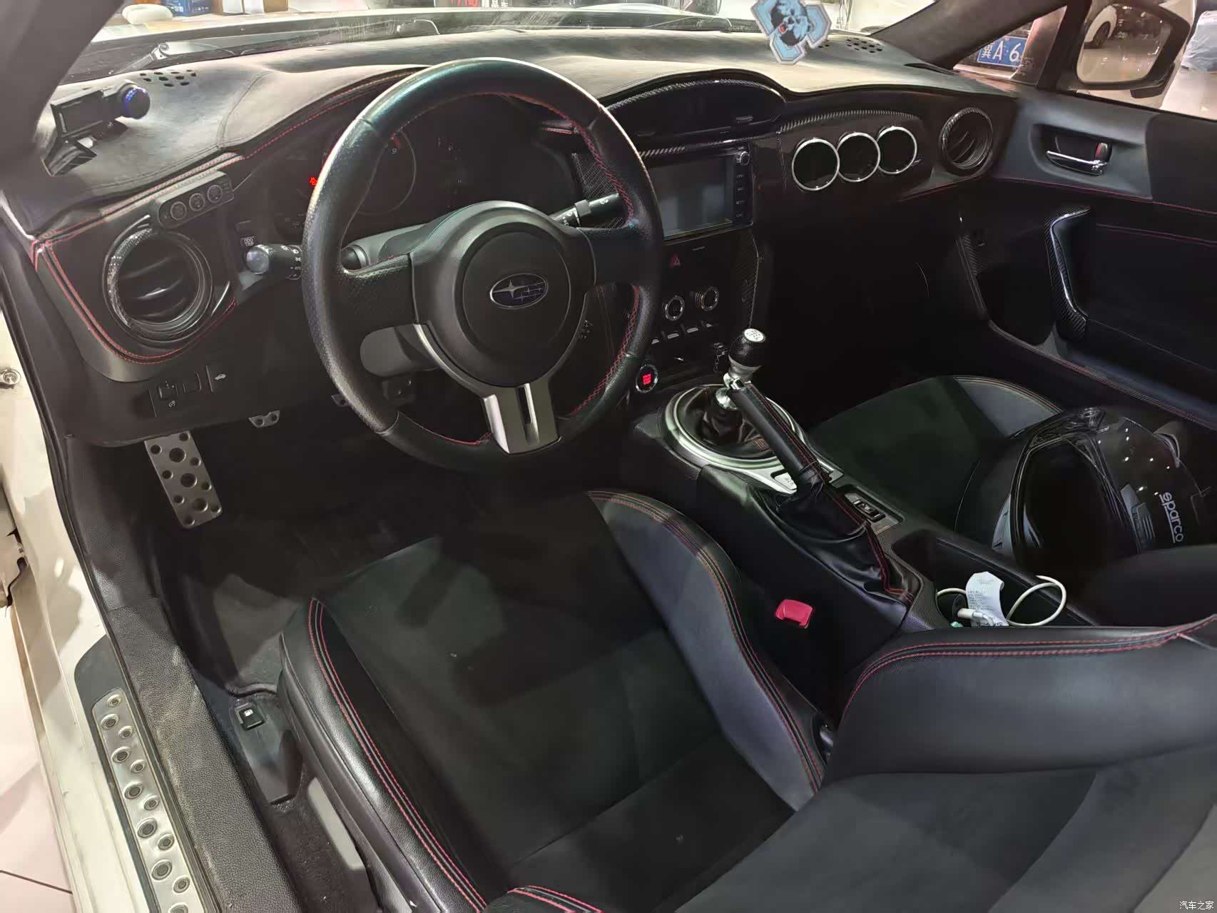 Subaru BRZ, 2014 3