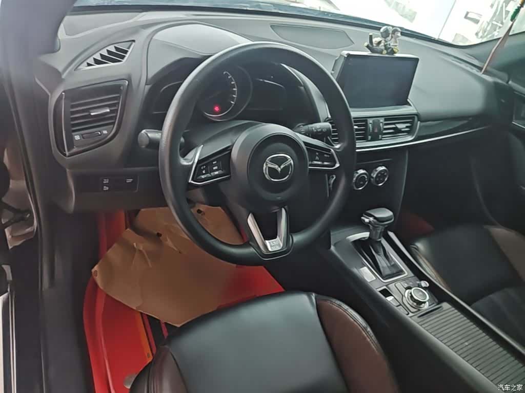Mazda CX-4, 2021 10
