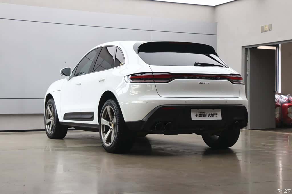 Porsche Macan, 2024 34
