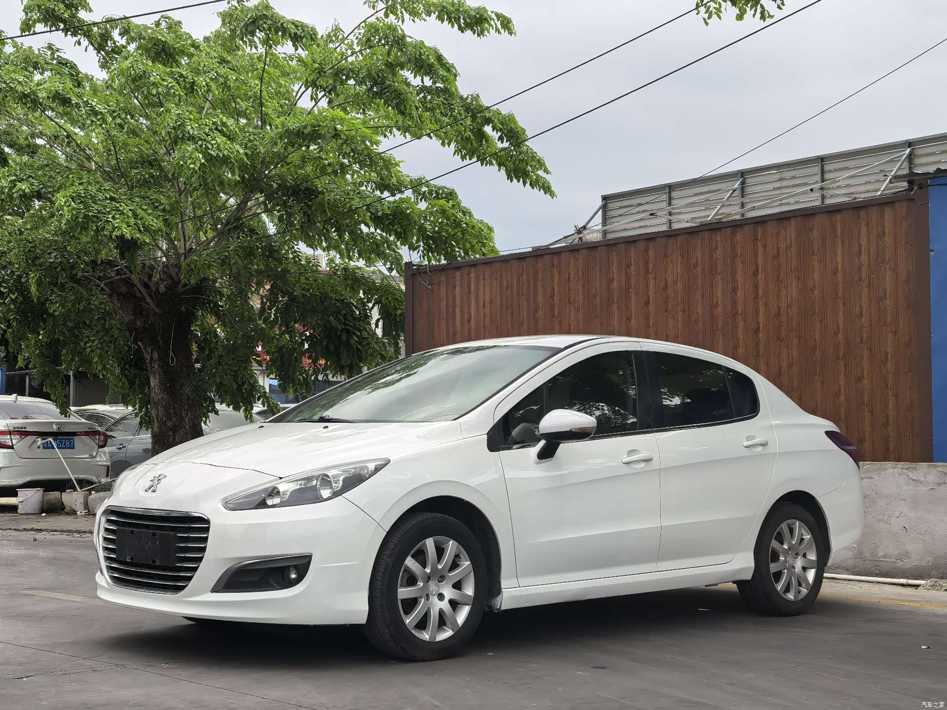 Peugeot 308, 2016 1