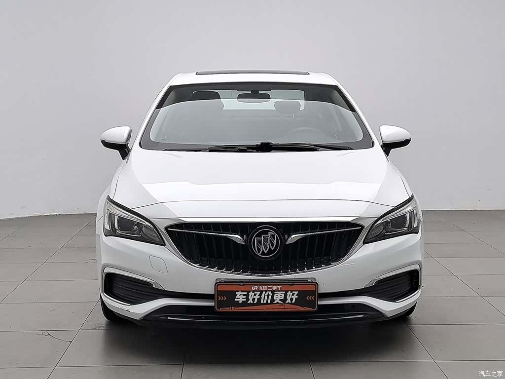 Buick Verano, 2018 3