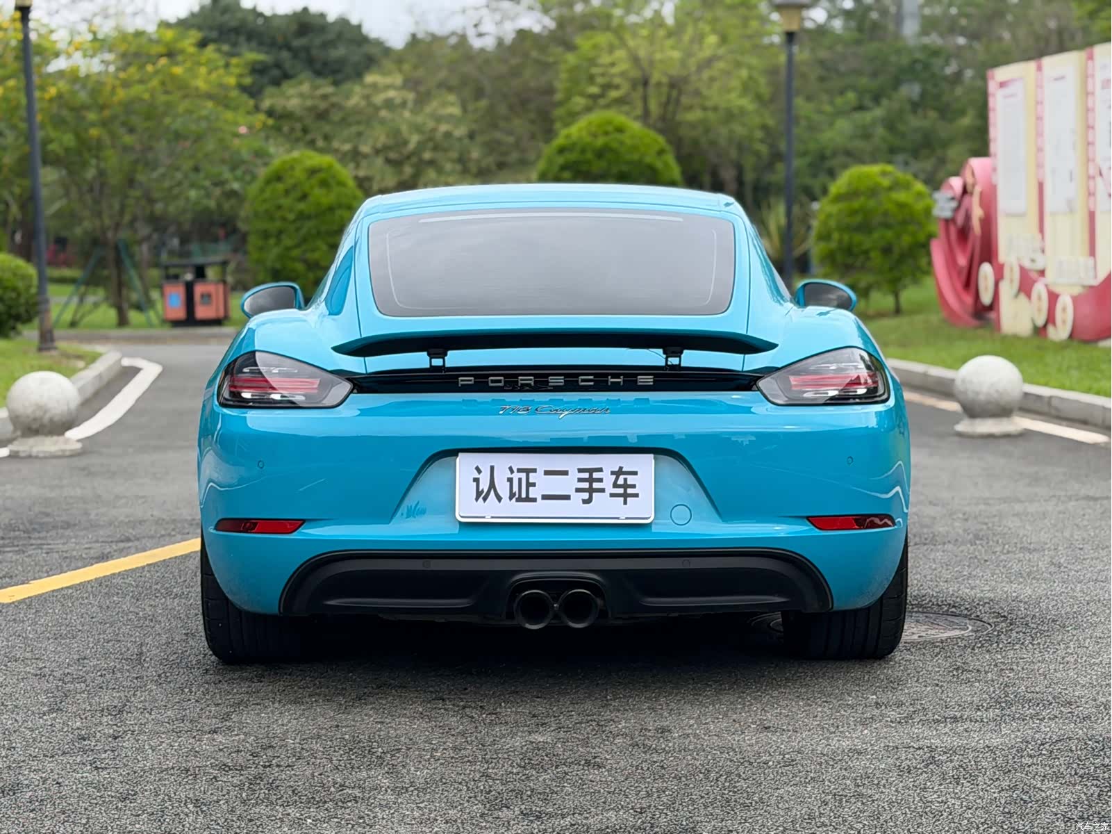 Porsche Cayman, 2018 9