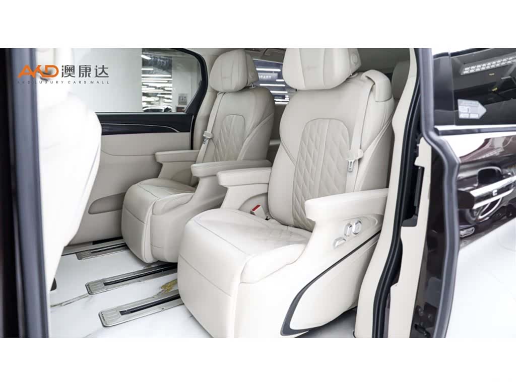 Buick GL8, 2020 7