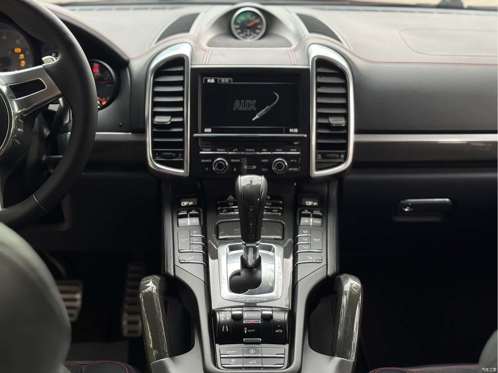 Porsche Cayenne, 2012 16