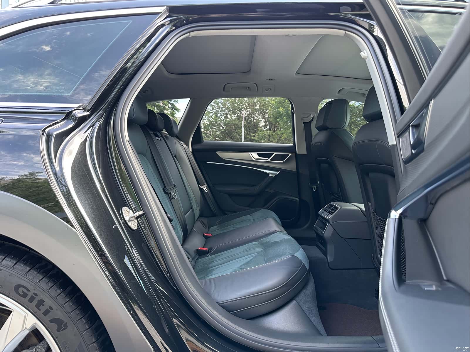 Audi A6, 2021 12