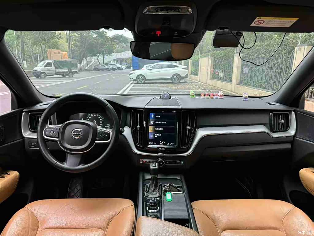 Volvo XC60, 2018 9
