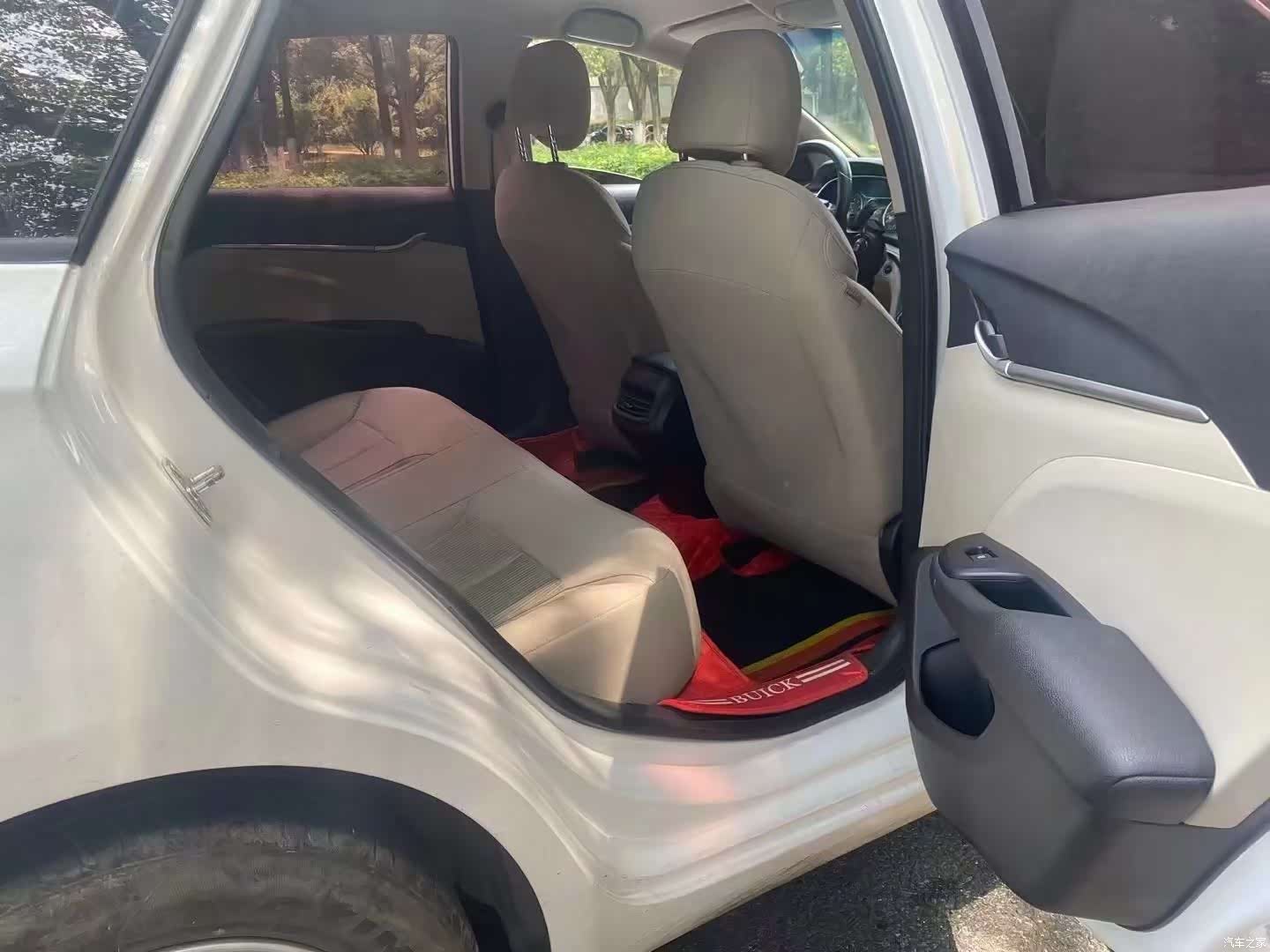 Buick V, 2018 7
