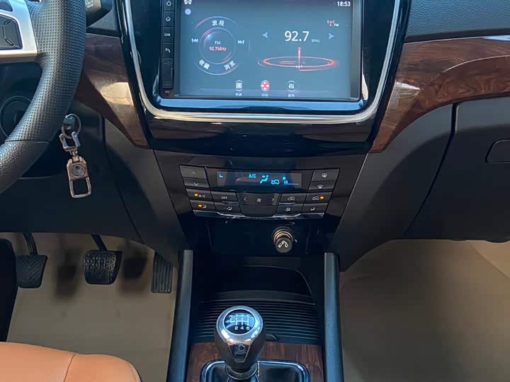 BAIC Weiwang S50 2016 1.5T МКПП huan dong Elite