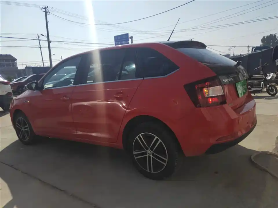 Skoda Xindong