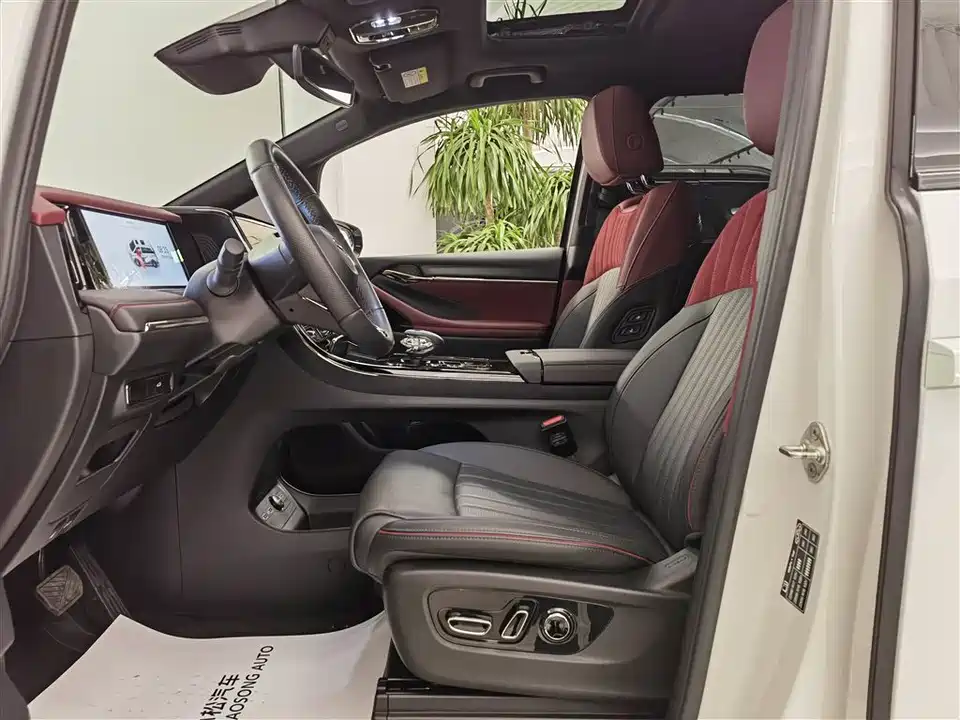 Trumpchi Trumpchi M8