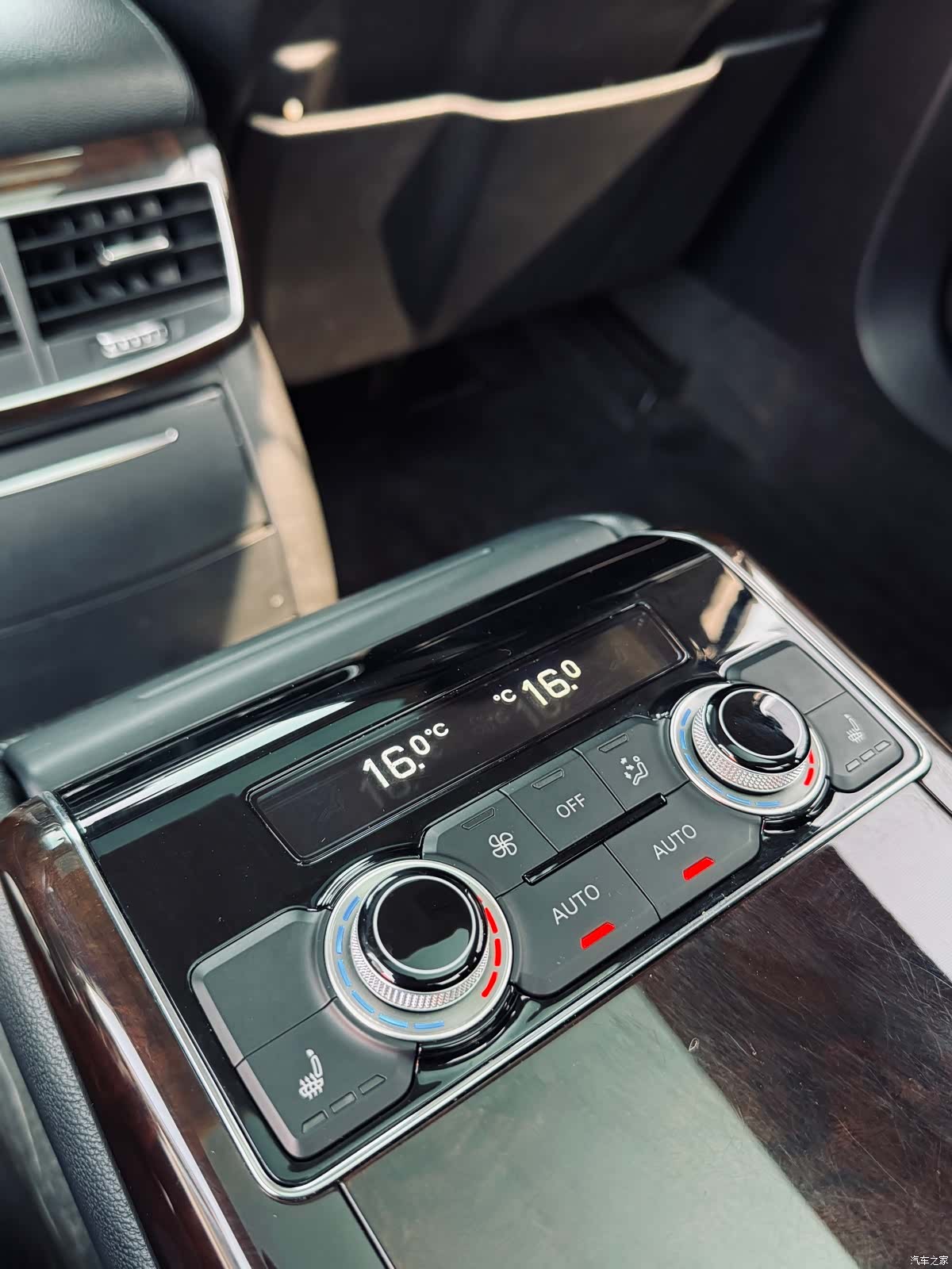 Audi A8L, 2015 36