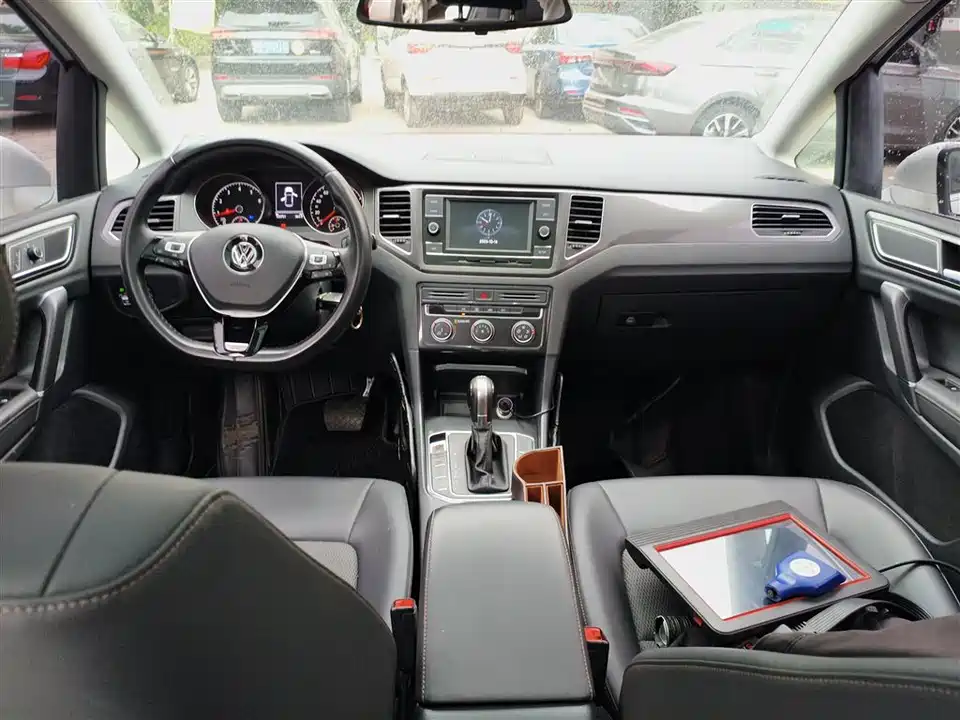 Volkswagen Golf*Jiayu