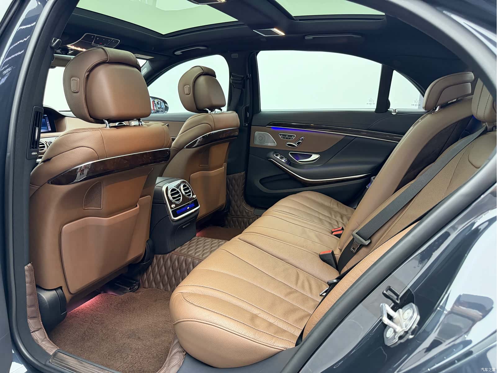 Mercedes-Benz S-Class, 2020 11