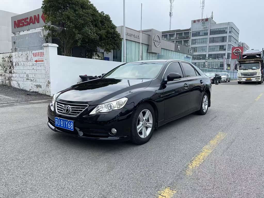 Toyota Reiz