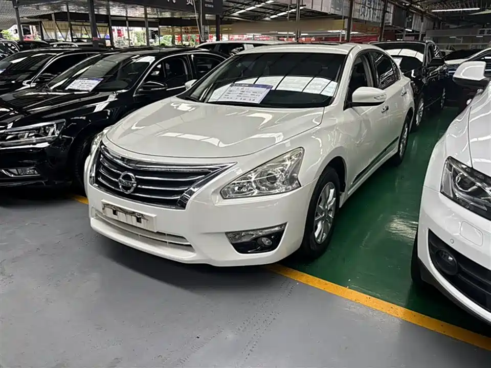 Nissan Teana