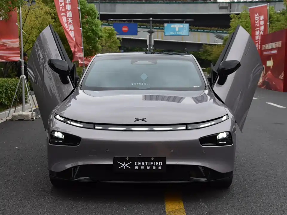 XPENG P7