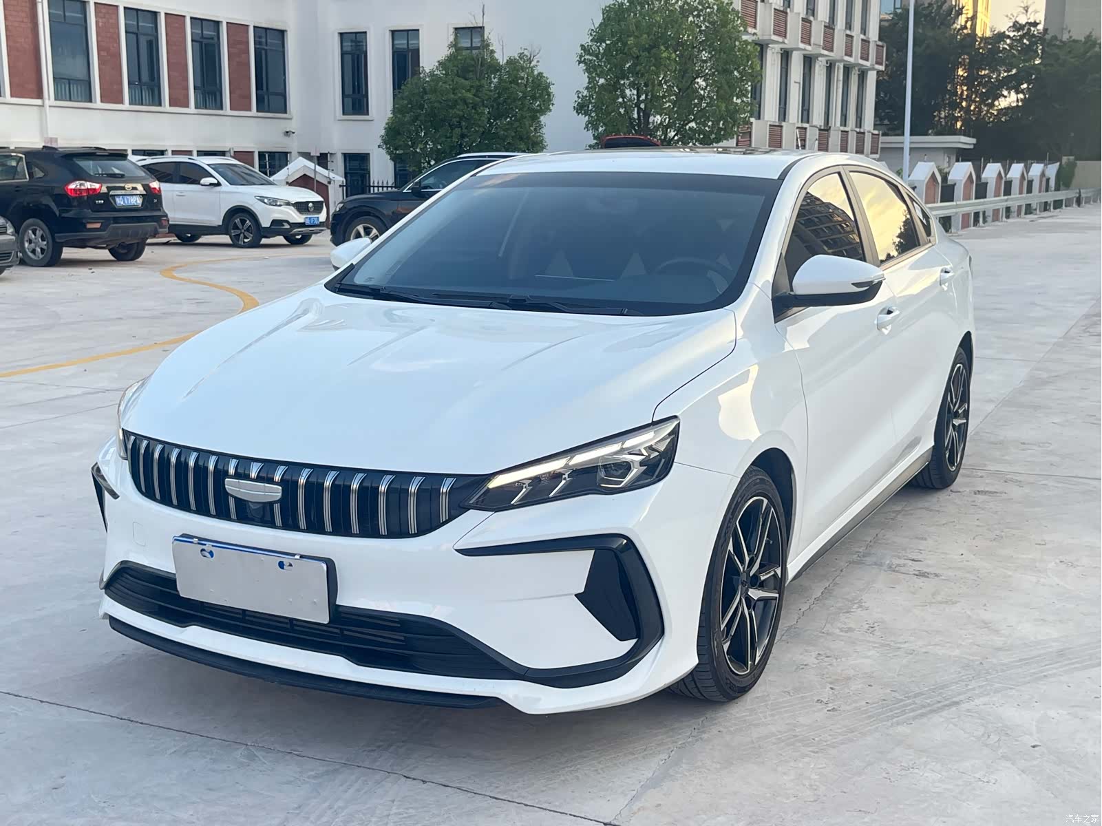 Geely Binray, 2023 1