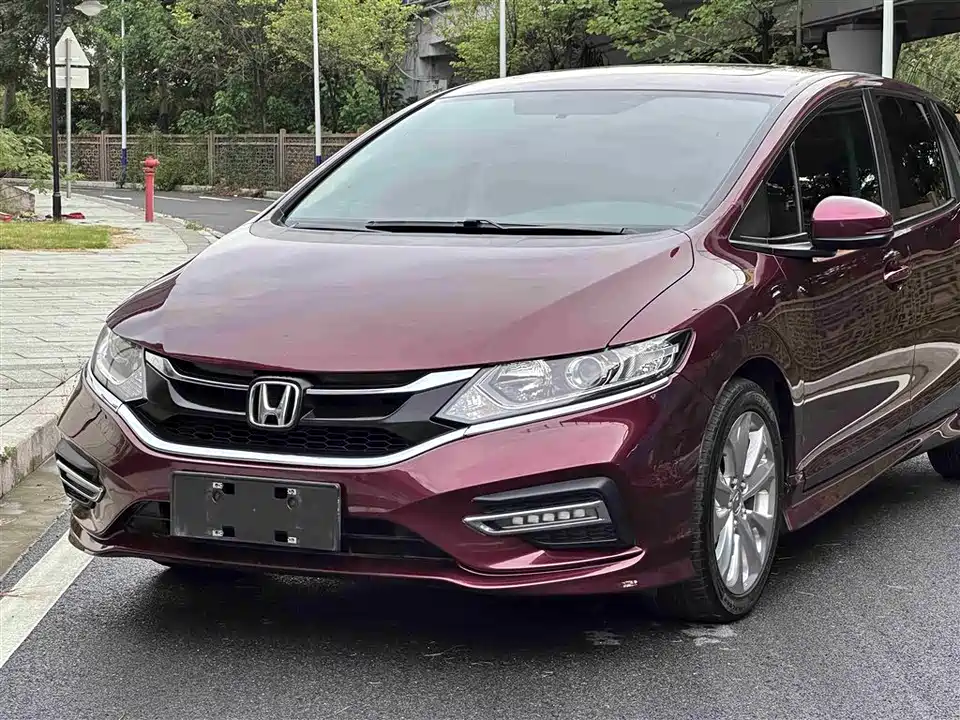 Honda Jade