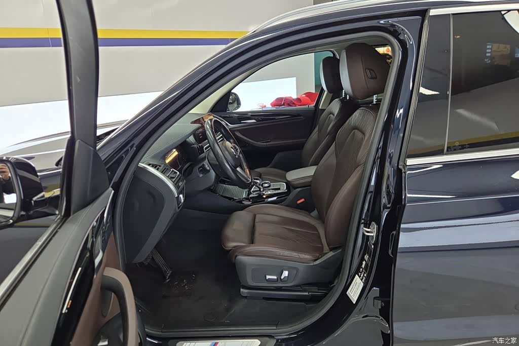 BMW X3, 2022 9
