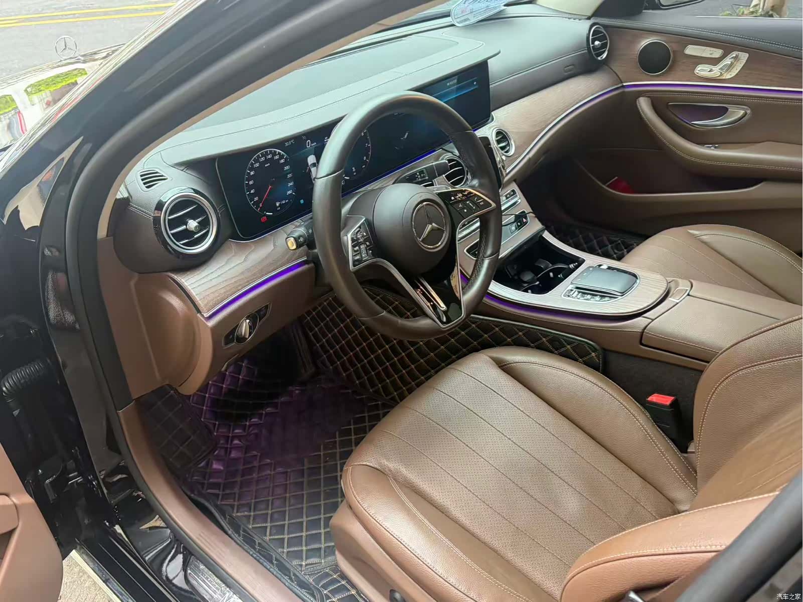 Mercedes-Benz E-Class, 2022 6