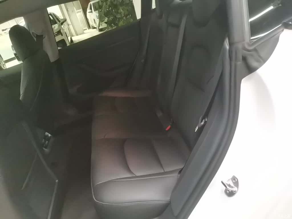 Tesla Model 3, 2021 17