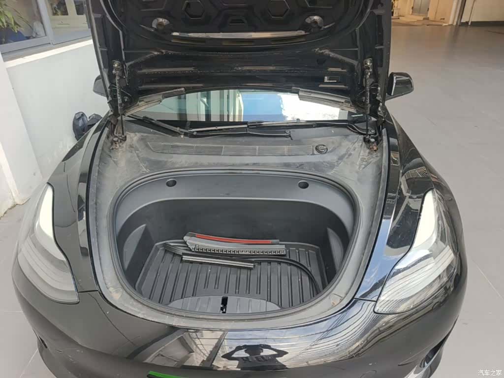 Tesla Model 3, 2021 20
