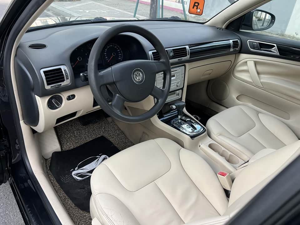 Volkswagen Passat Lingyu