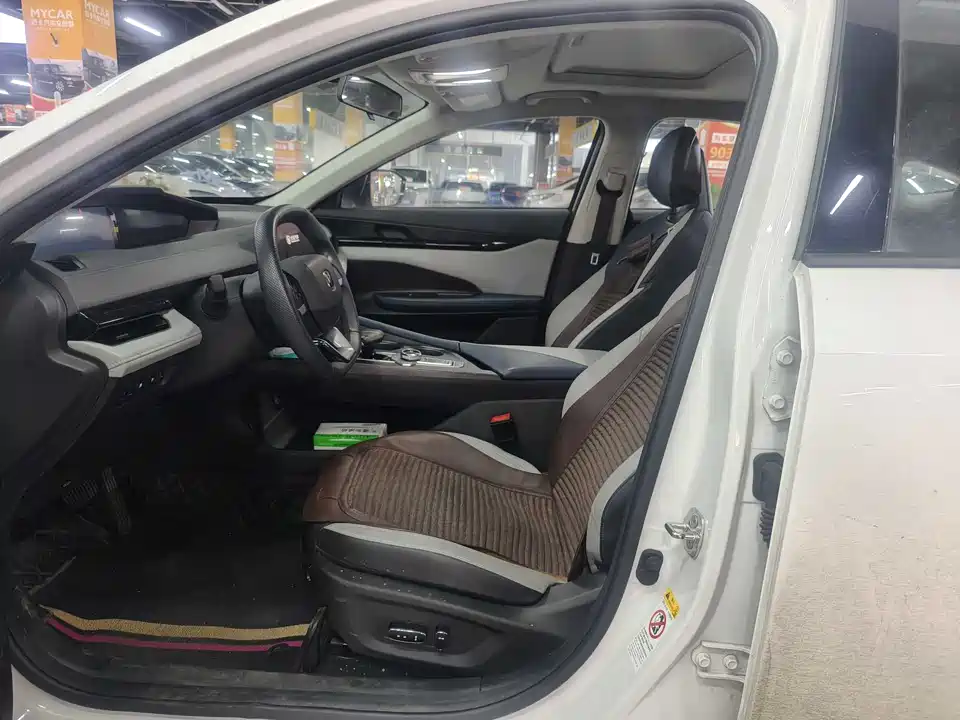 Changan UNI-V Smart iDD