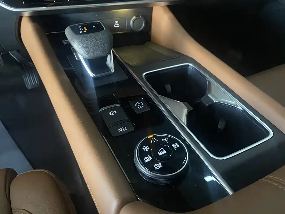 Nissan Exploring the land