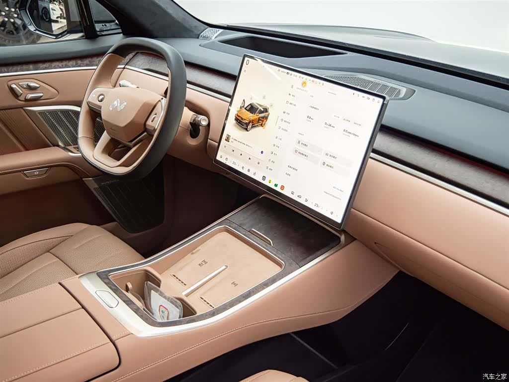 NIO L90, 2025 32