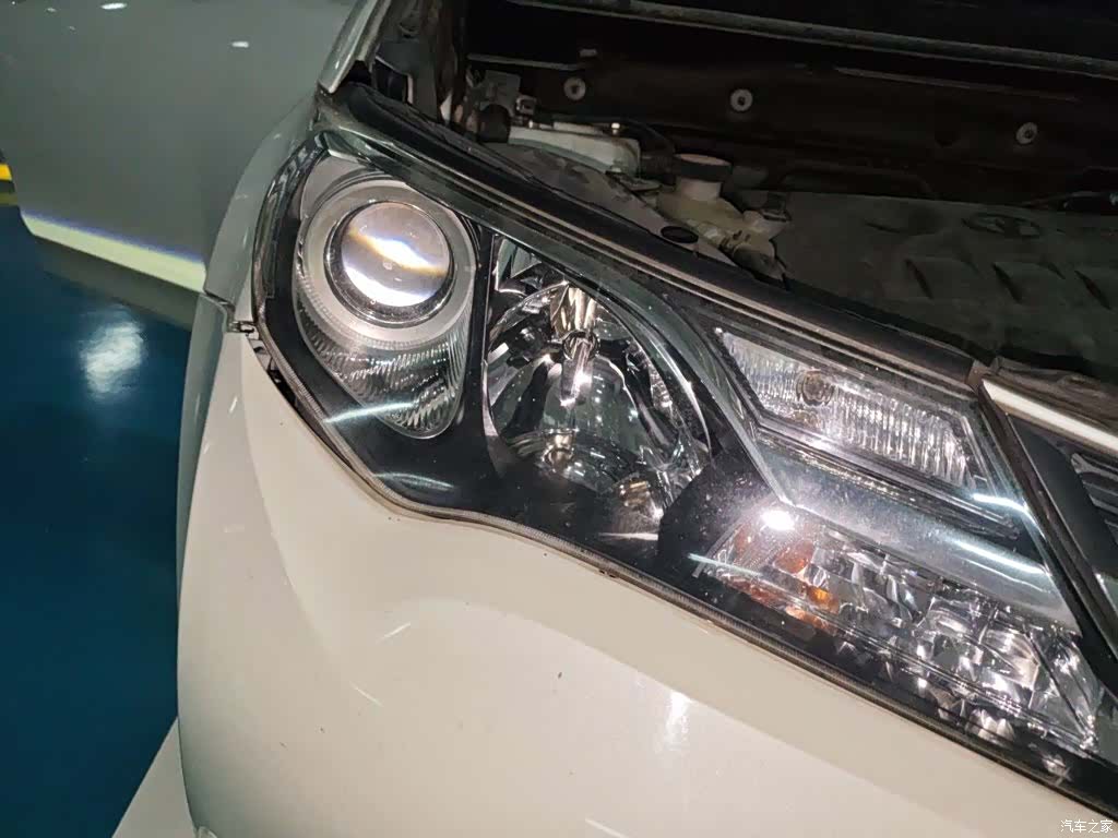 Toyota RAV4, 2016 7
