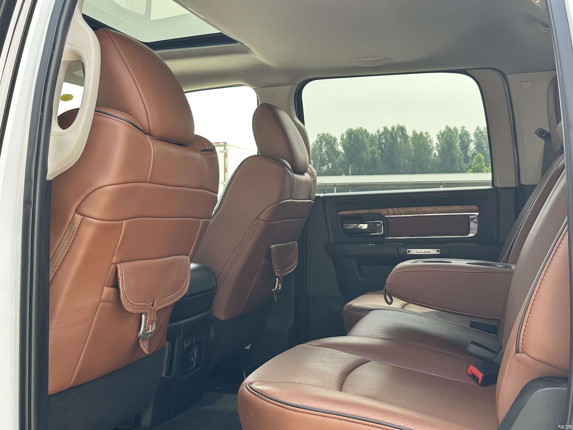 RAM Trucks, 2017 8