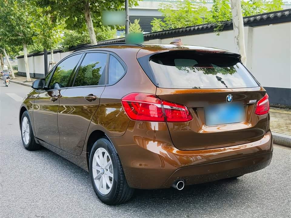 BMW 2 series station wagon