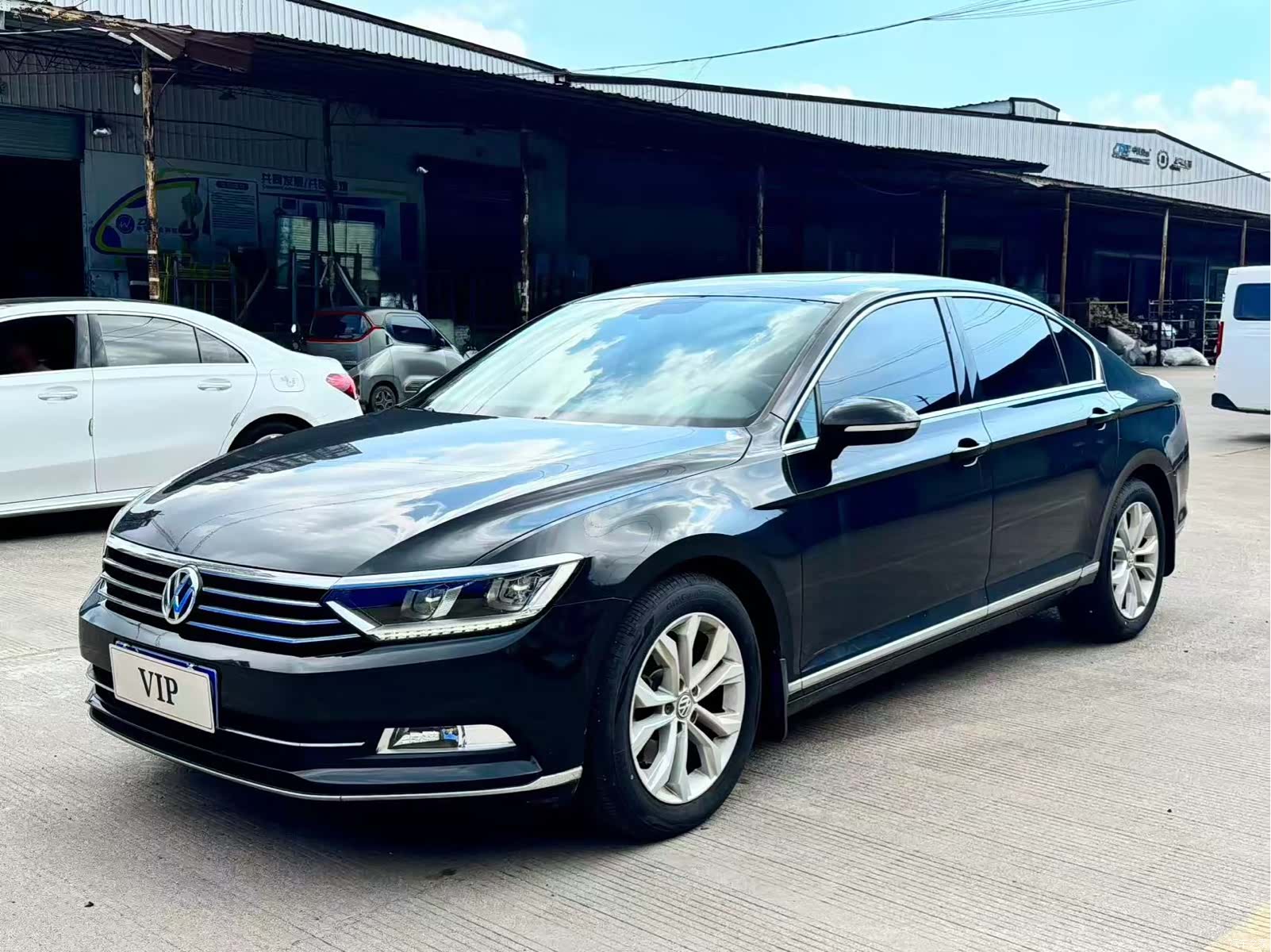 Volkswagen Magotan, 2019 1