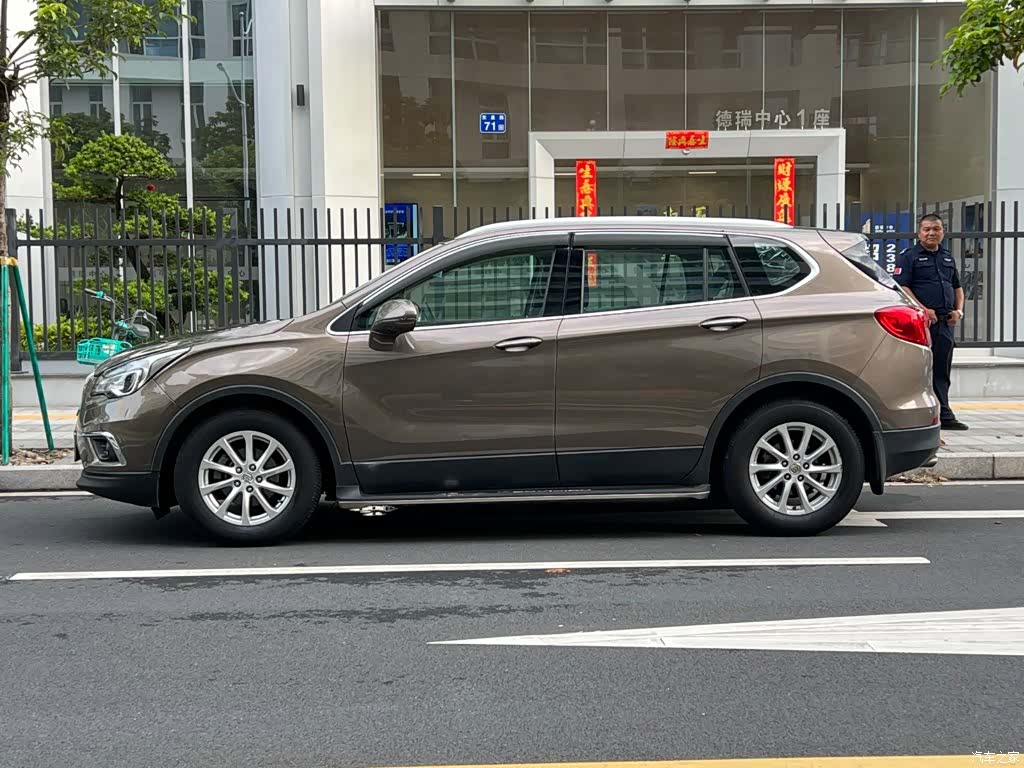 Buick Envision Plus, 2016 25