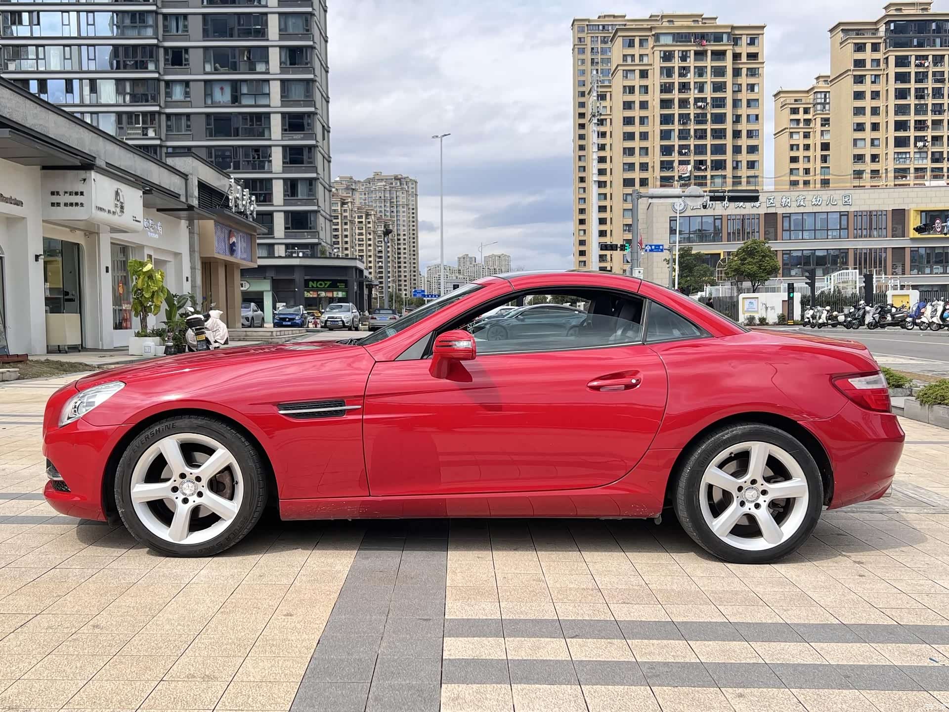 Mercedes-Benz SL, 2015 4
