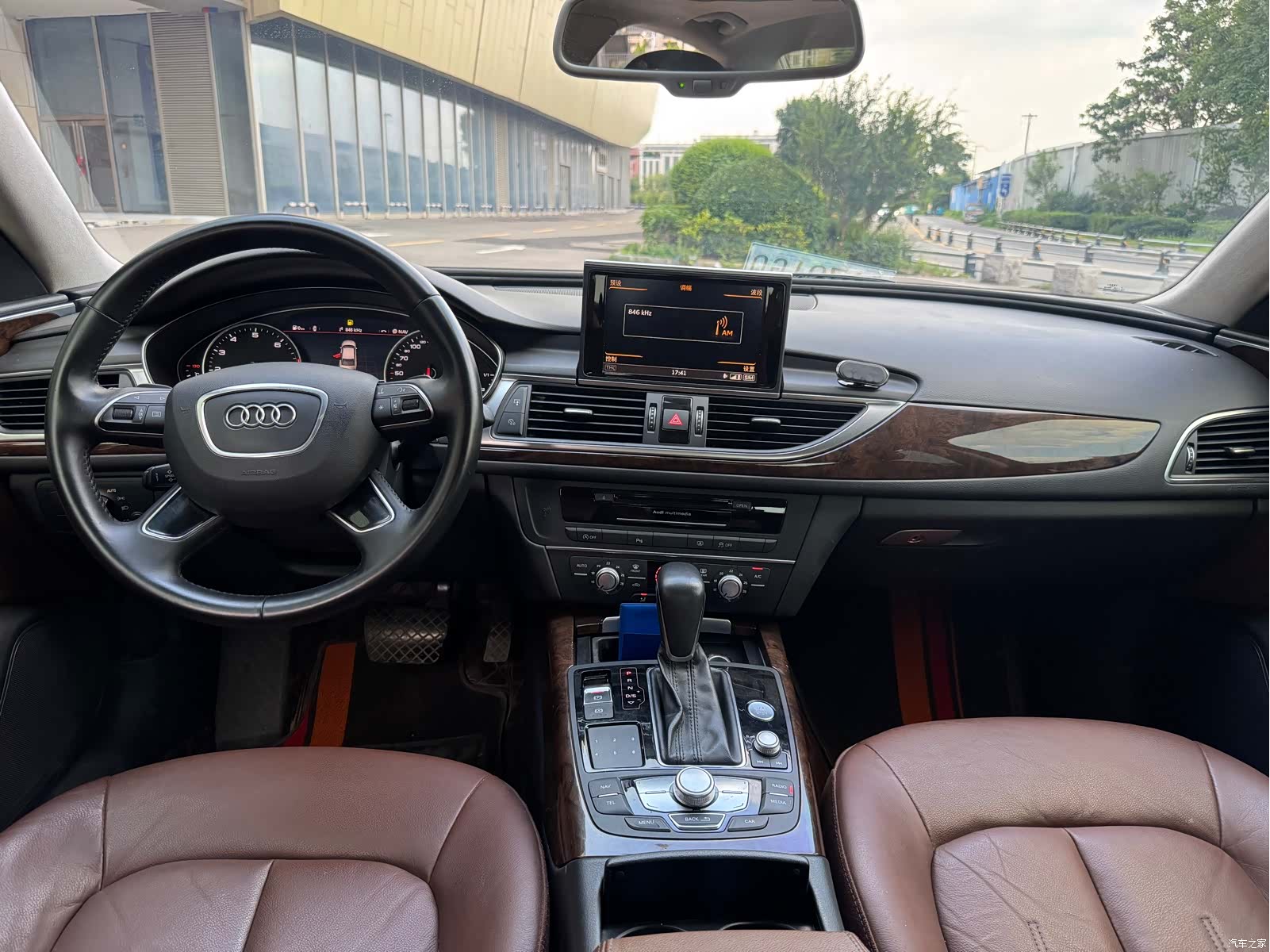 Audi A6L, 2018 9