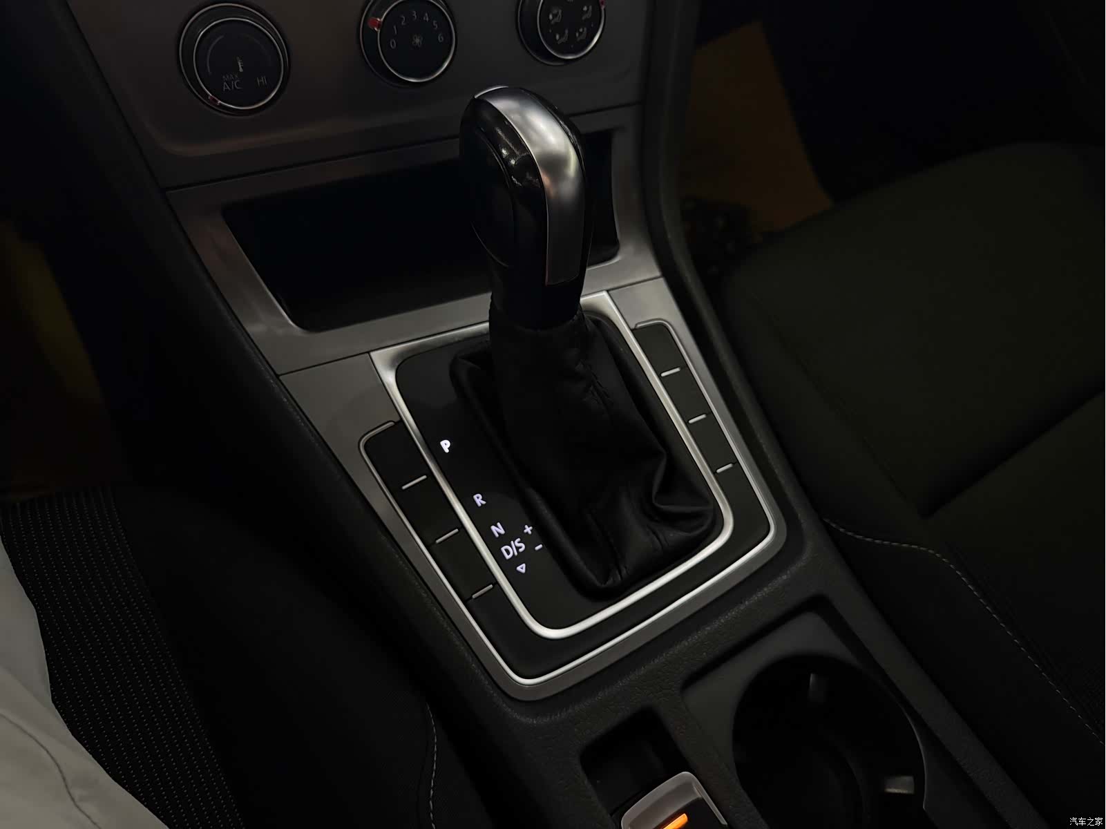 Volkswagen Golf, 2016 28