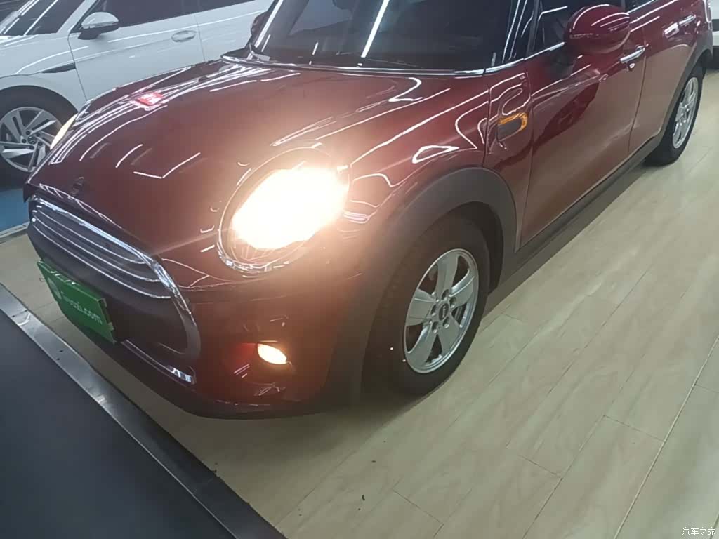 Mini ONE, 2017 24