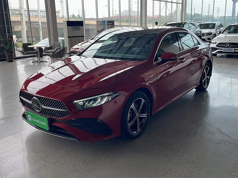 Mercedes-Benz Class A Mercedes-Benz Class A