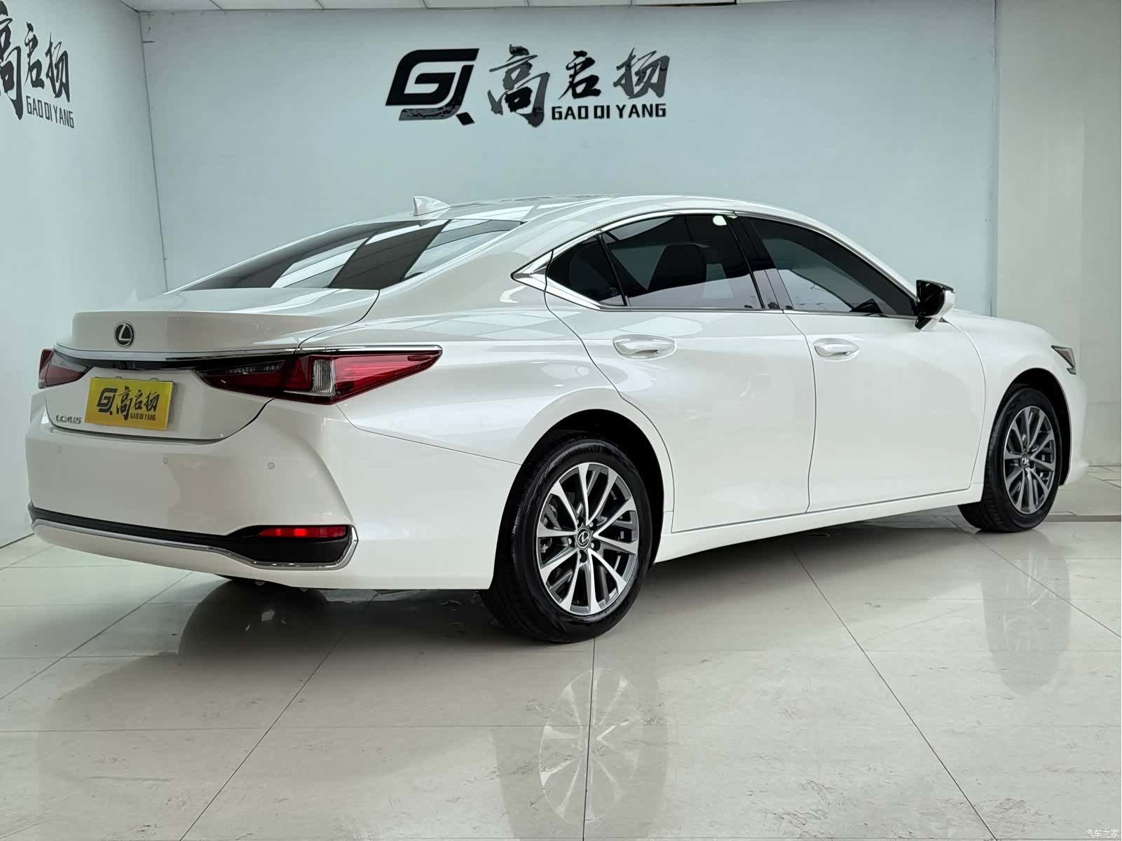 Lexus ES, 2024 24