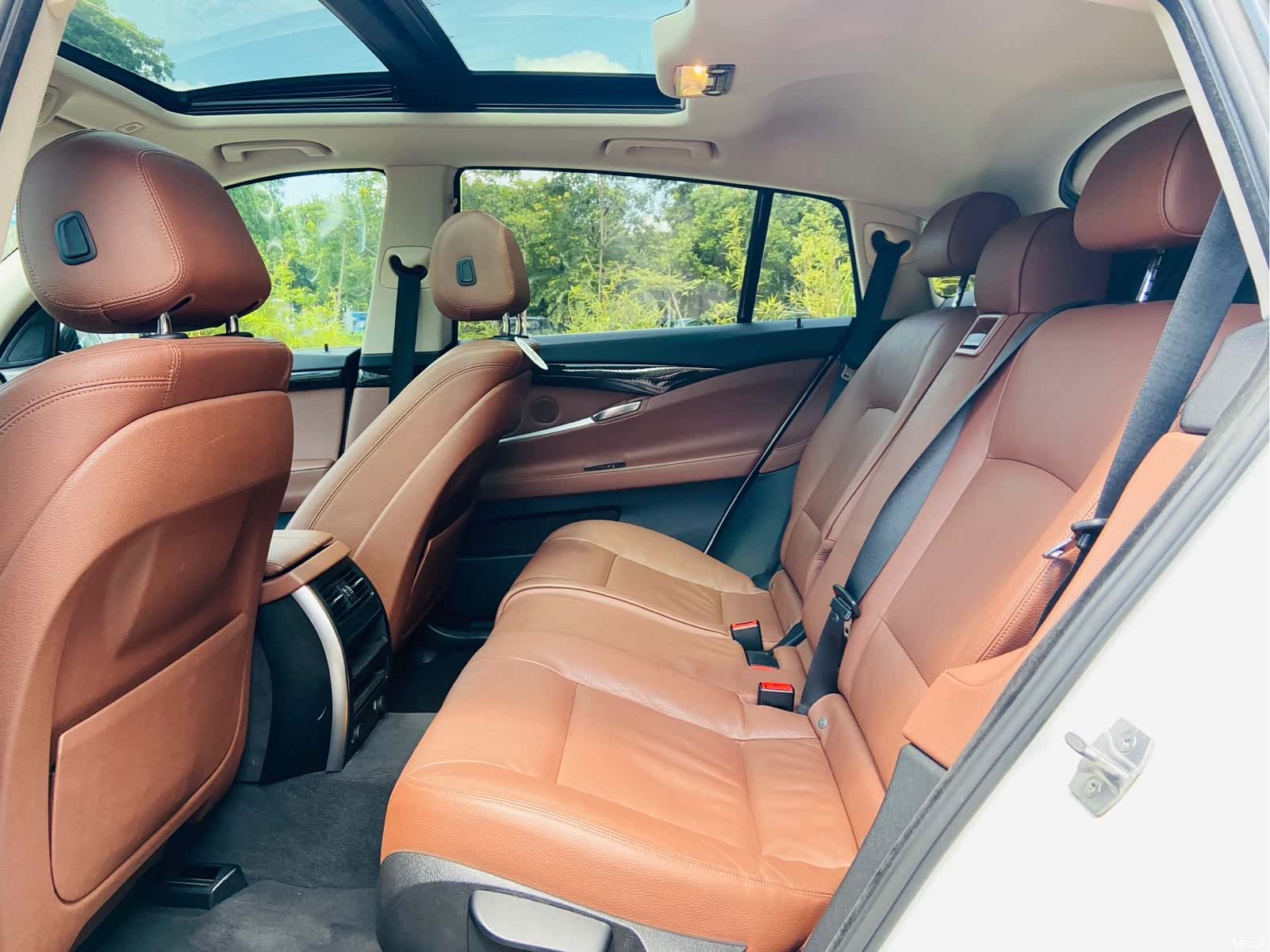 BMW 5 Series, 2015 8