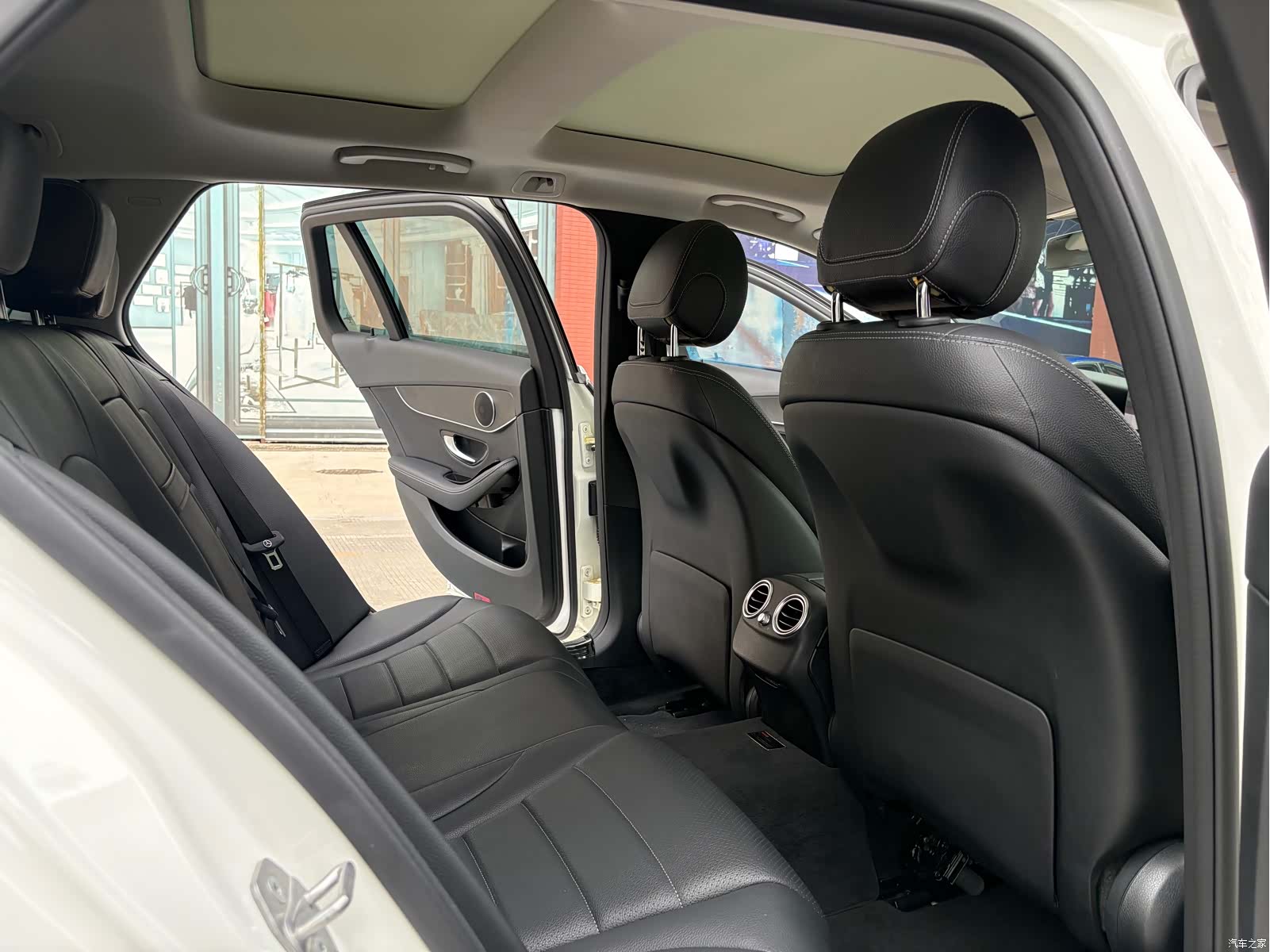 Mercedes-Benz C-Class, 2021 8