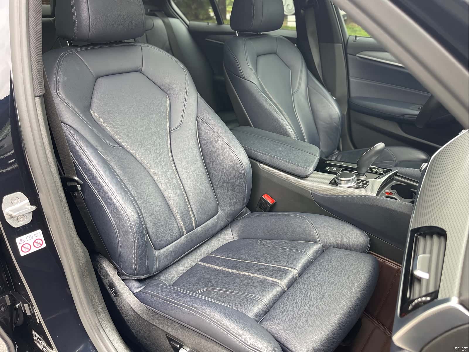 BMW 5 Series, 2019 15