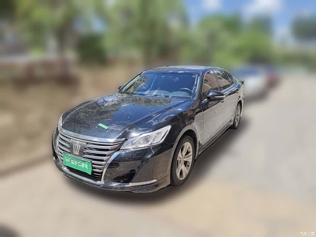 Toyota Crown, 2017 2