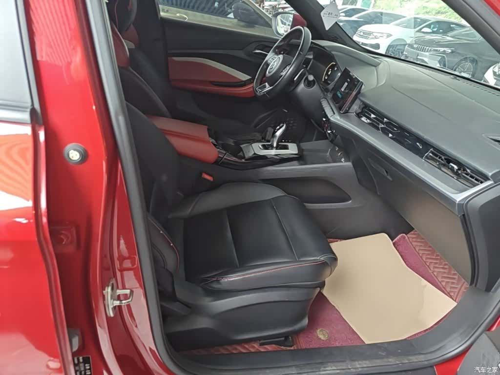 MG MG5, 2021 25