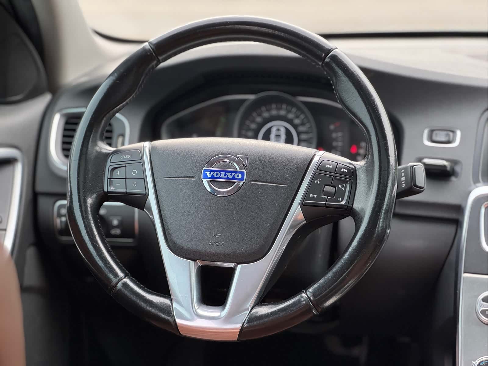 Volvo S60, 2015 13