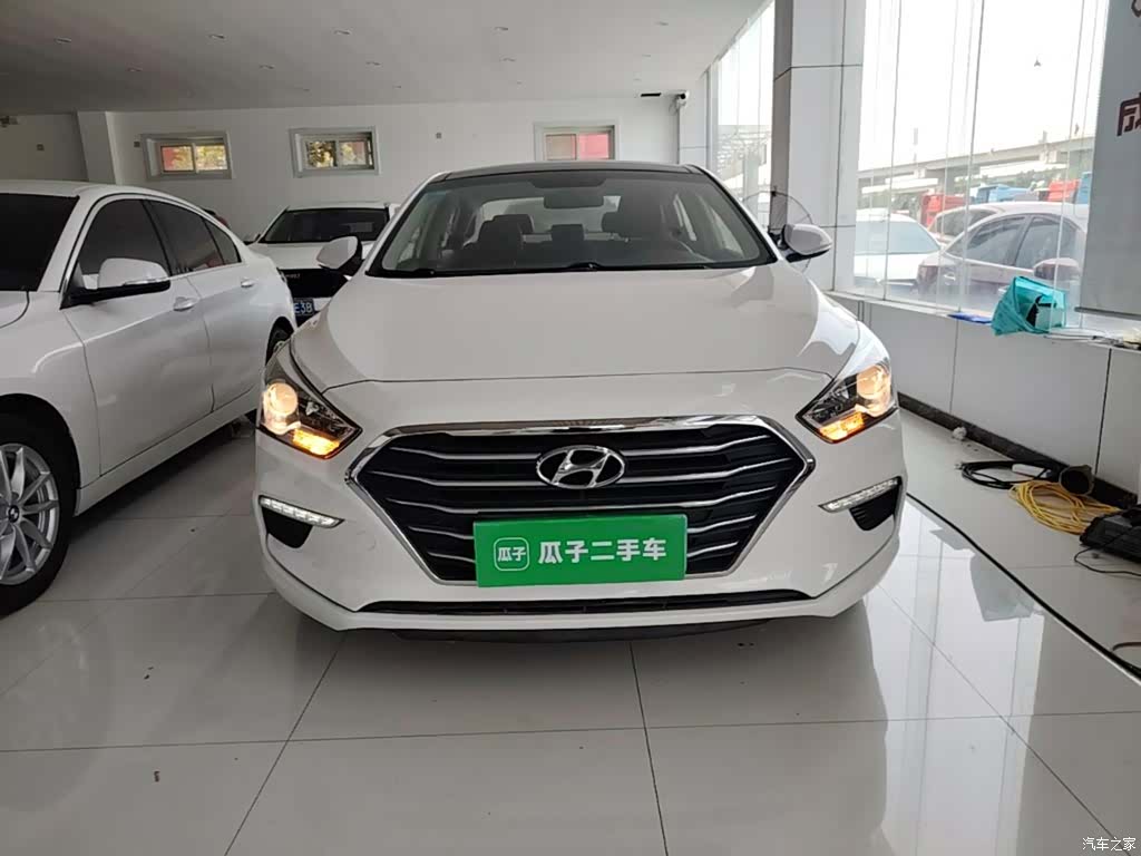 Hyundai GLS, 2017 3