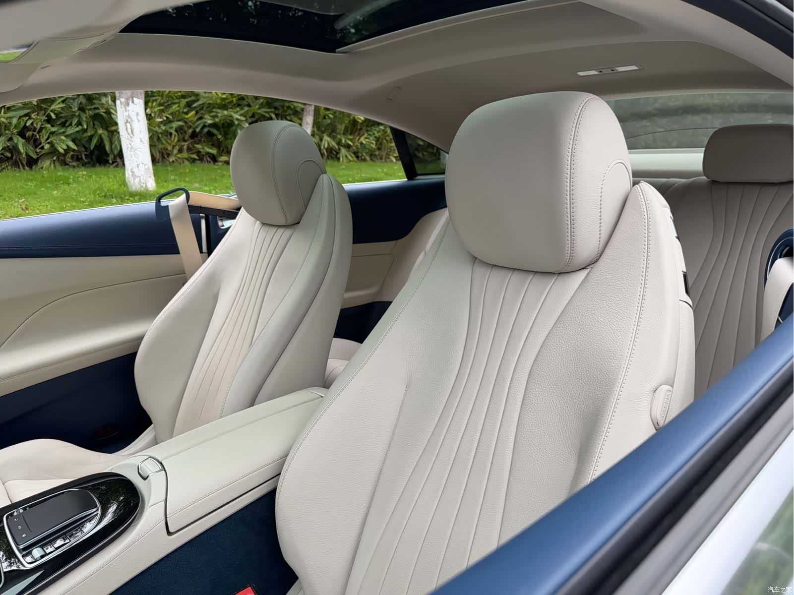 Mercedes-Benz E-Class, 2022 6