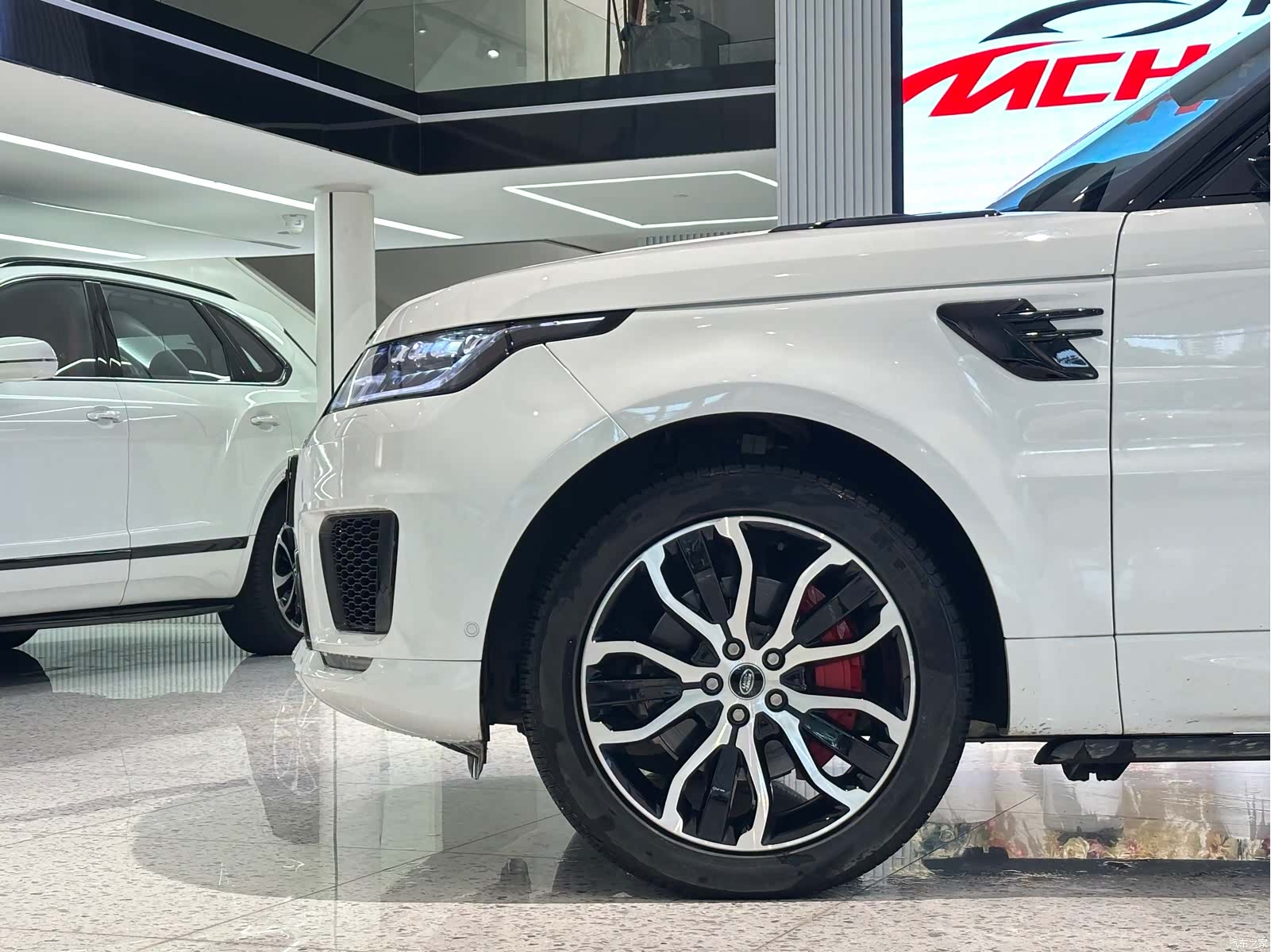 Land Rover Range Rover, 2022 15